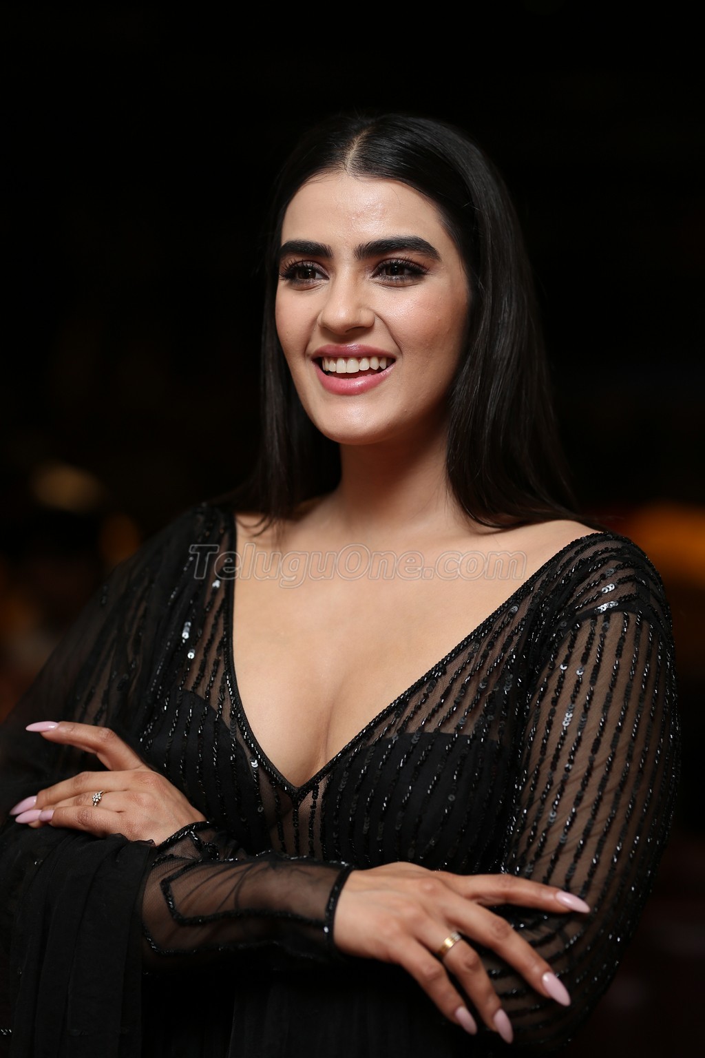 Kavya Thapar Latest Photos